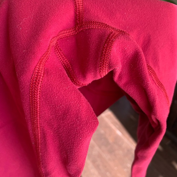 Lululemon leggings dark red - Picture 4 of 4